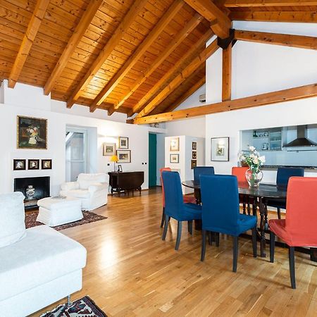 A Casa Nuccia Mansarda By Holiday Solutions Como Eksteriør billede