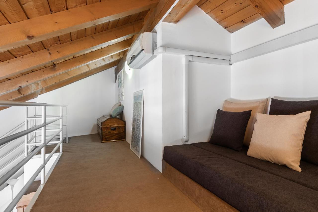 A Casa Nuccia Mansarda By Holiday Solutions Como Eksteriør billede